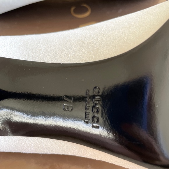 NWT Gucci Suede & Patent Leather Interlocking G Logo Peep-Toes Stiletto Heel 37 - Picture 4 of 10